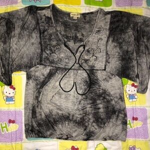 cute grunge flowy black and grey shirt